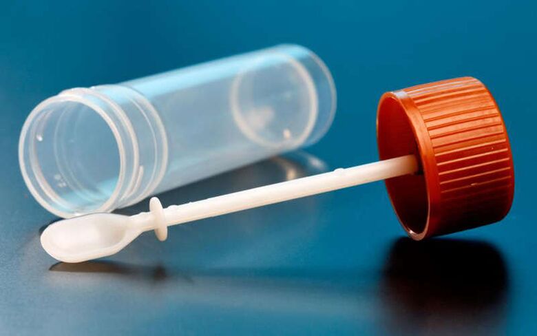 Hocker Test fir Würmer